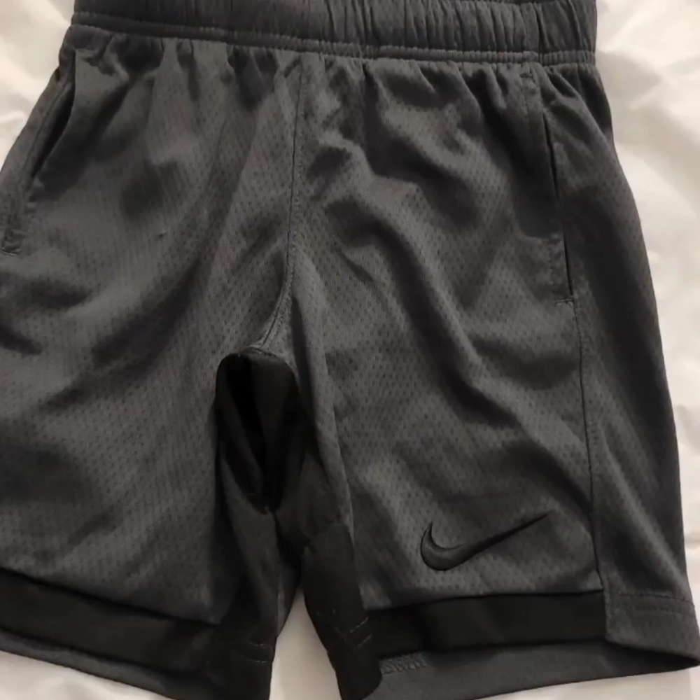 6t Nikes